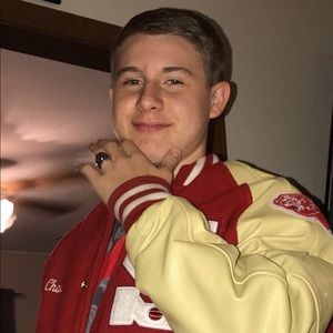 Meet your Posher, Chase